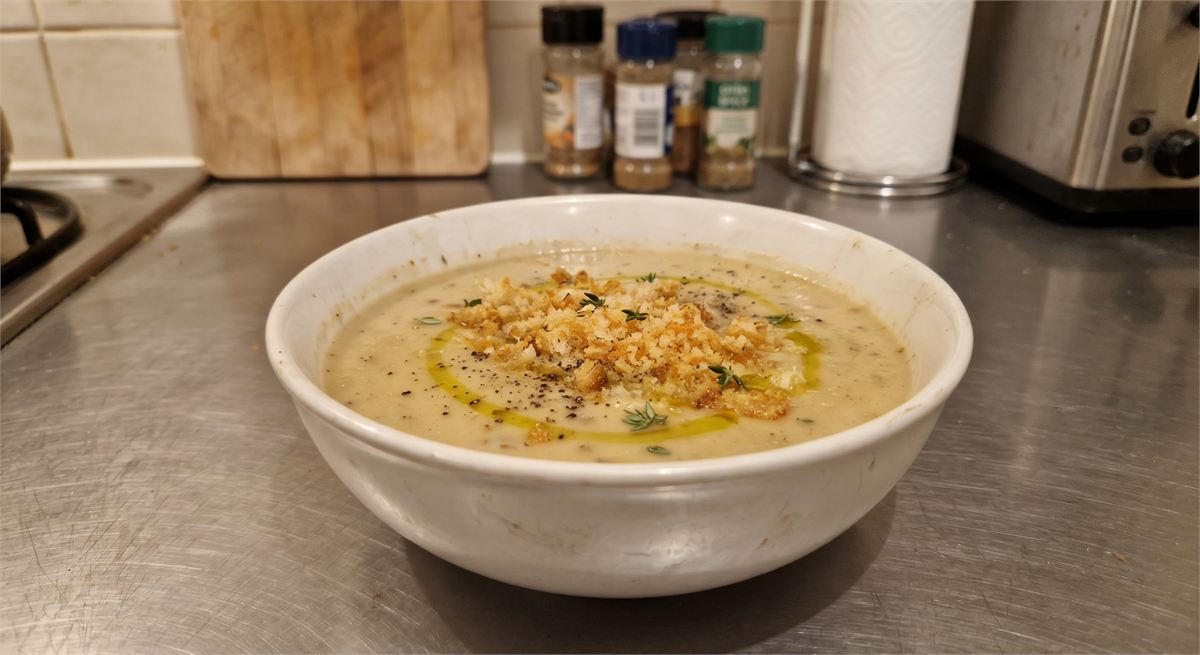 50 Clove Garlic Soup