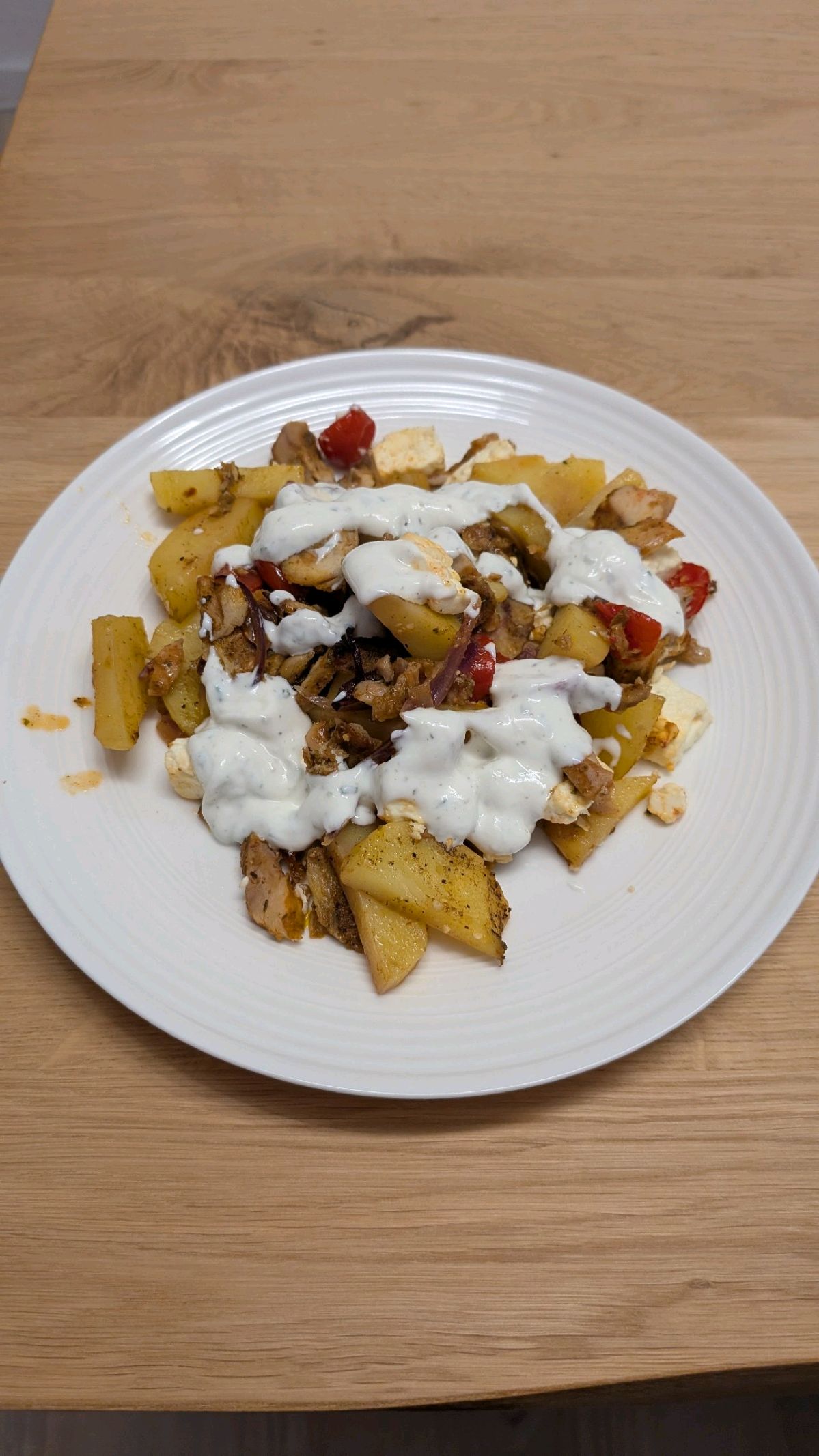 Gyros Sheet Pan with Garlic-Herb Sauce