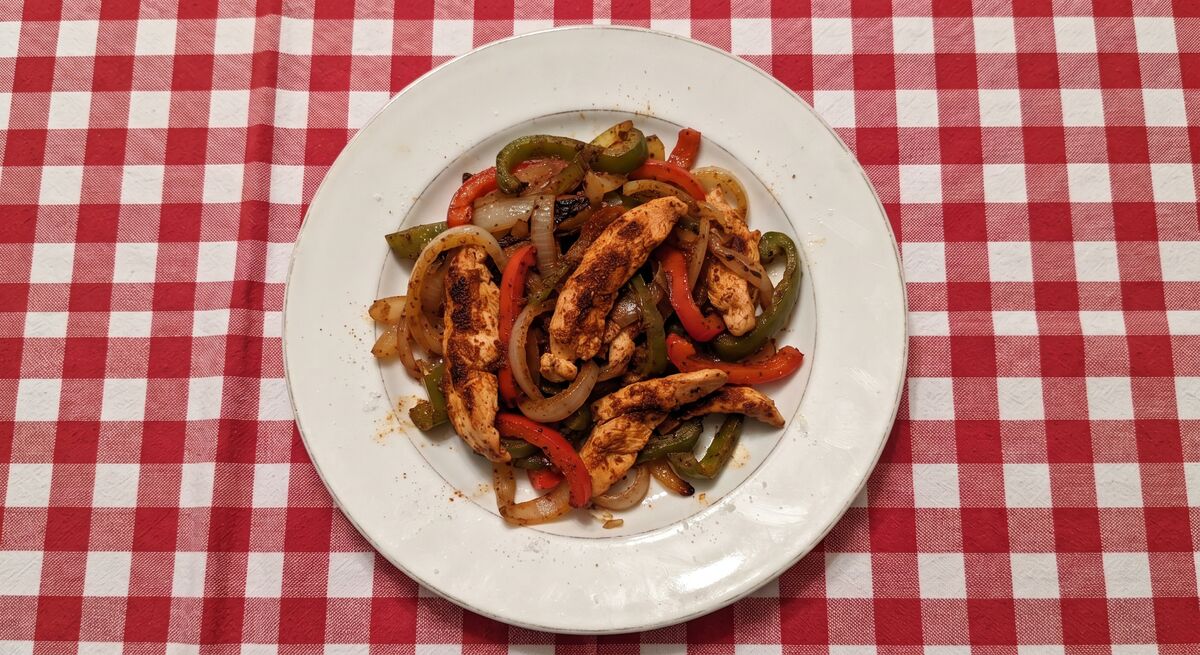 Fajitas de pollo a la bandeja